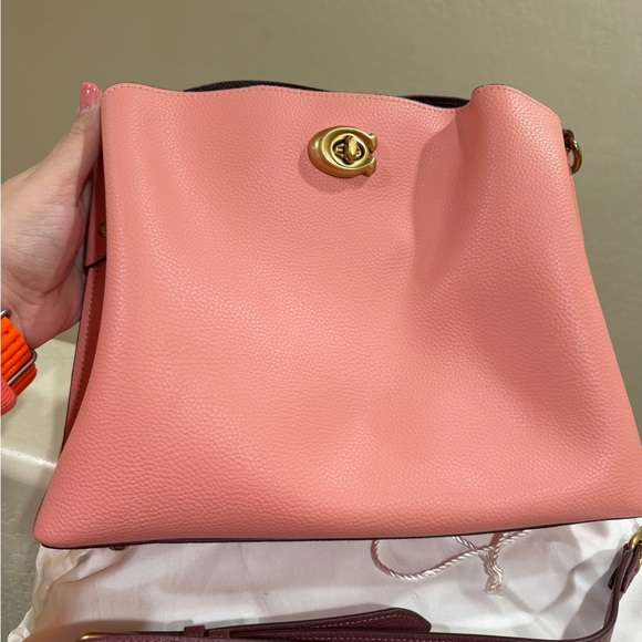 Coach Turnlock Small Town Bucket Crossbody - Picture 2 of 11